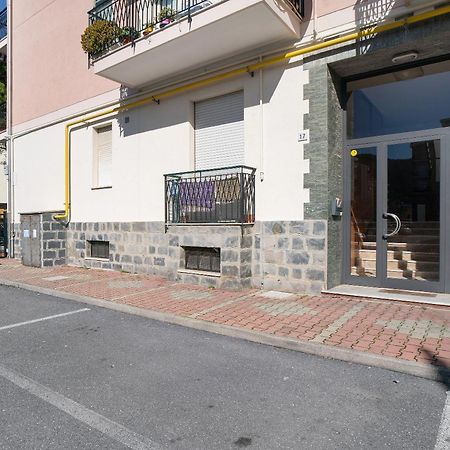 La Casa Dei Nonni Apartment Albenga Bagian luar foto